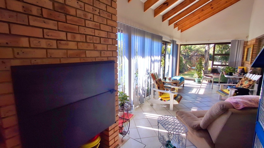 3 Bedroom Property for Sale in Vaalpark Free State